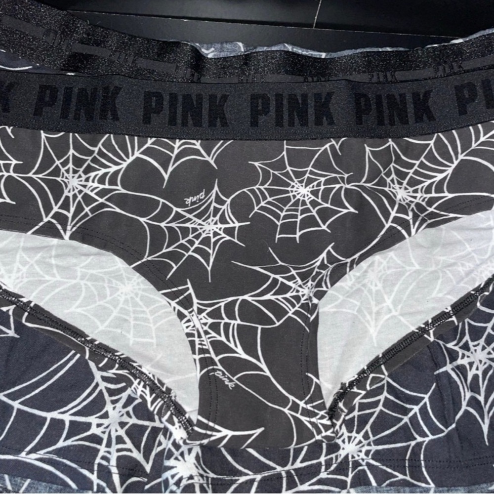 Victoria’s Secret PINK M halloween spider web panties